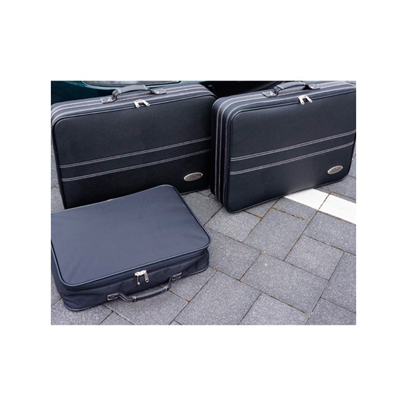 Set of luggages, taylor-made suitcases front chest for Porsche 996 convertible (2002-2004)